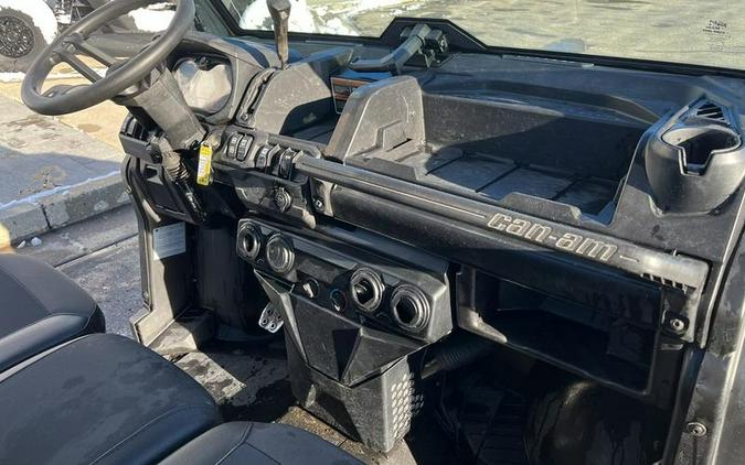 2018 Can-Am® Defender XT™ CAB HD8 Mossy Oak Break-Up Country Camo