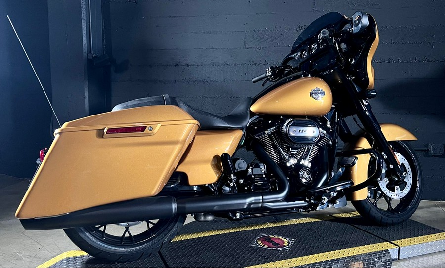 2023 Harley-Davidson Street Glide Special