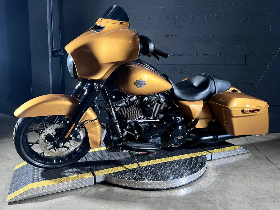 2023 Harley-Davidson Street Glide Special