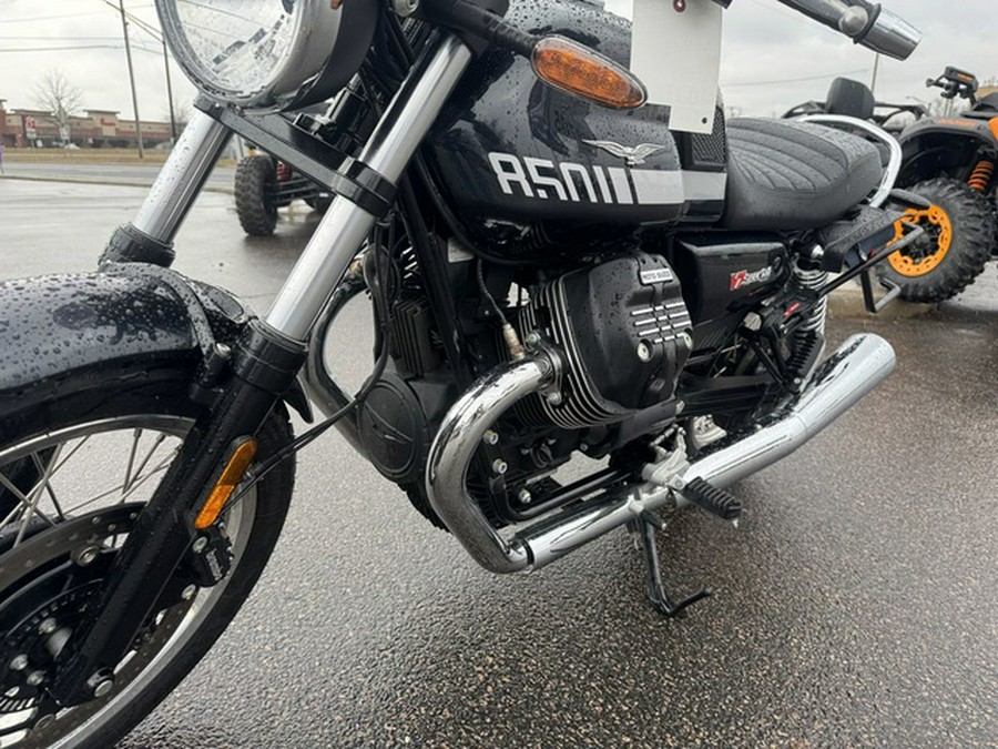 2023 MOTO GUZZI V7 Special