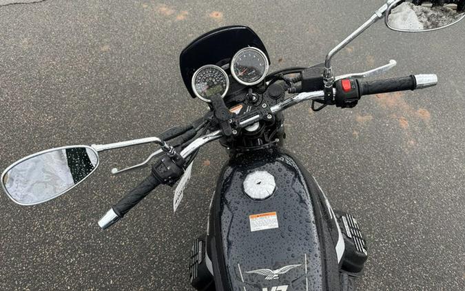 2023 MOTO GUZZI V7 Special