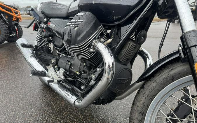 2023 MOTO GUZZI V7 Special