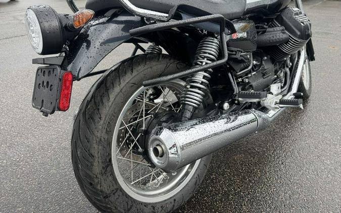 2023 MOTO GUZZI V7 Special