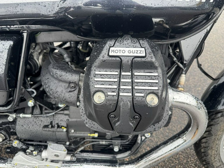 2023 MOTO GUZZI V7 Special