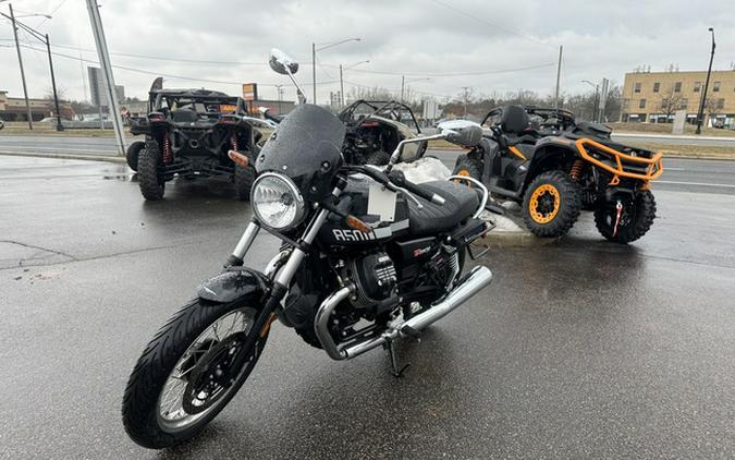 2023 MOTO GUZZI V7 Special