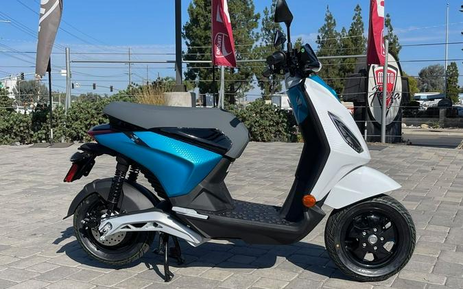 2022 Piaggio Piaggio 1 Active