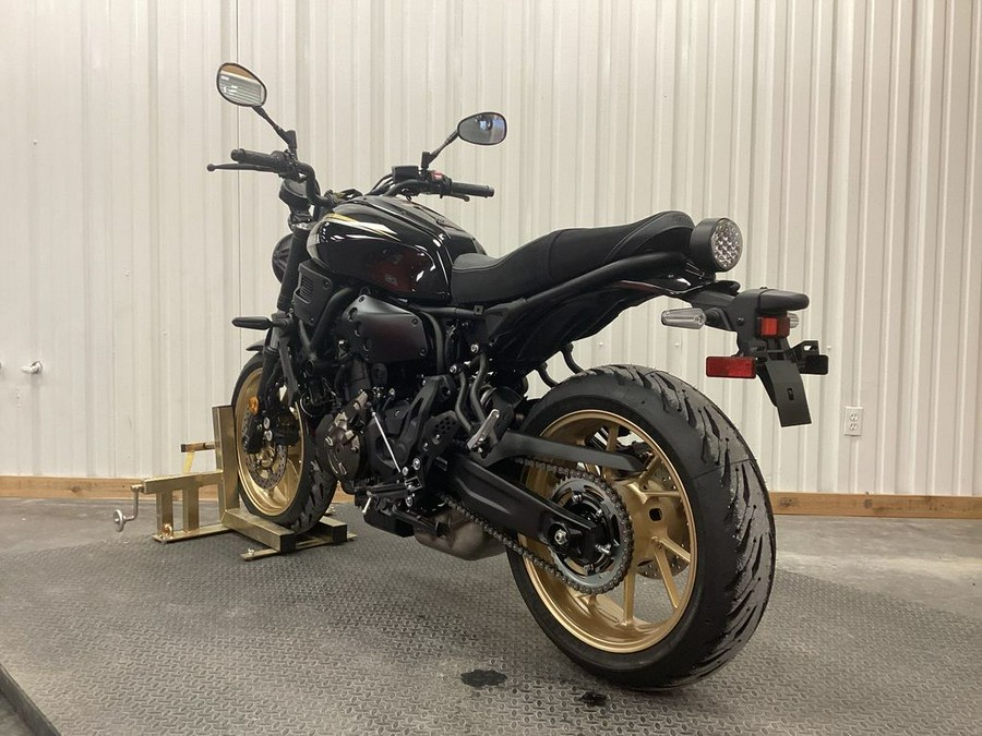 2024 Yamaha XSR700