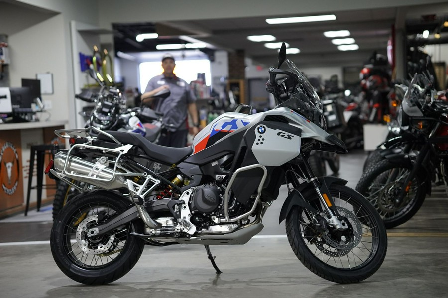 2024 BMW F 900 GS Adventure