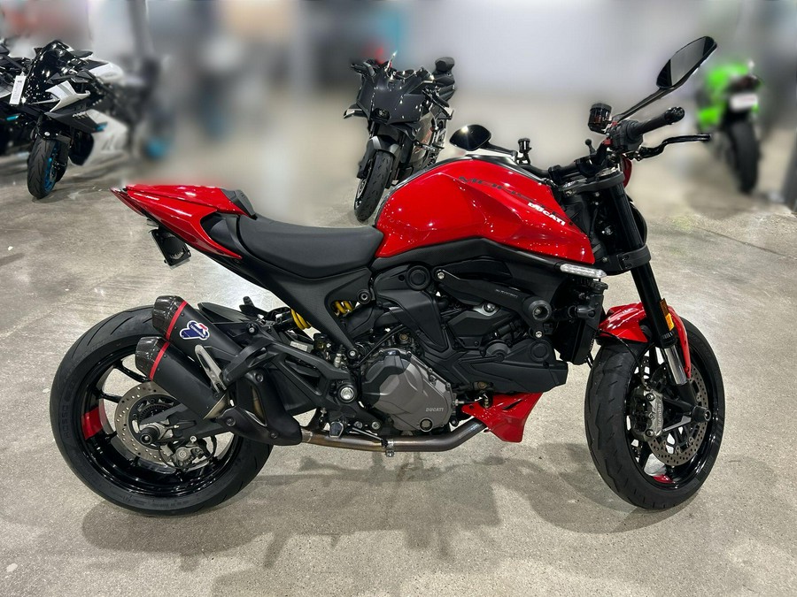 2022 Ducati Monster