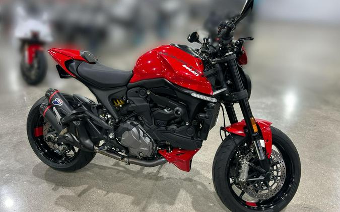 2022 Ducati Monster