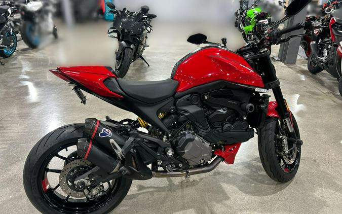 2022 Ducati Monster