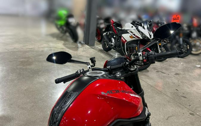 2022 Ducati Monster