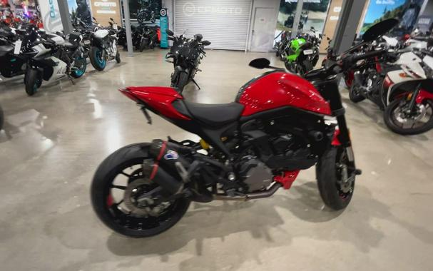 2022 Ducati Monster