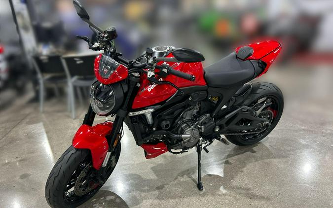2022 Ducati Monster