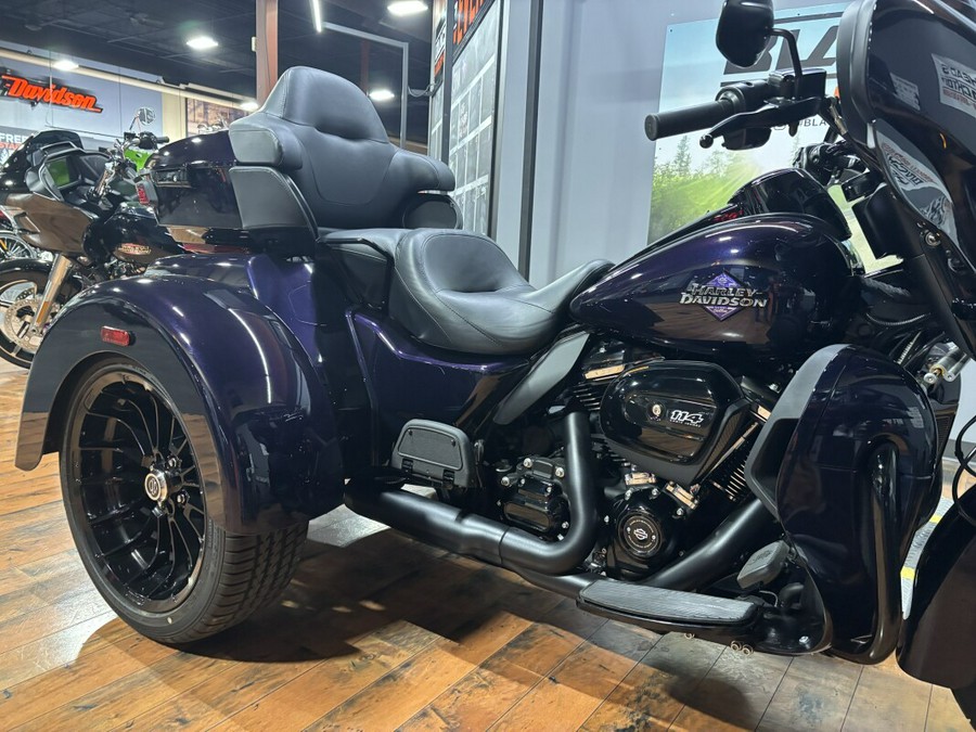 2025 Harley-Davidson® Tri Glide® Ultra MYSTIC SHIFT