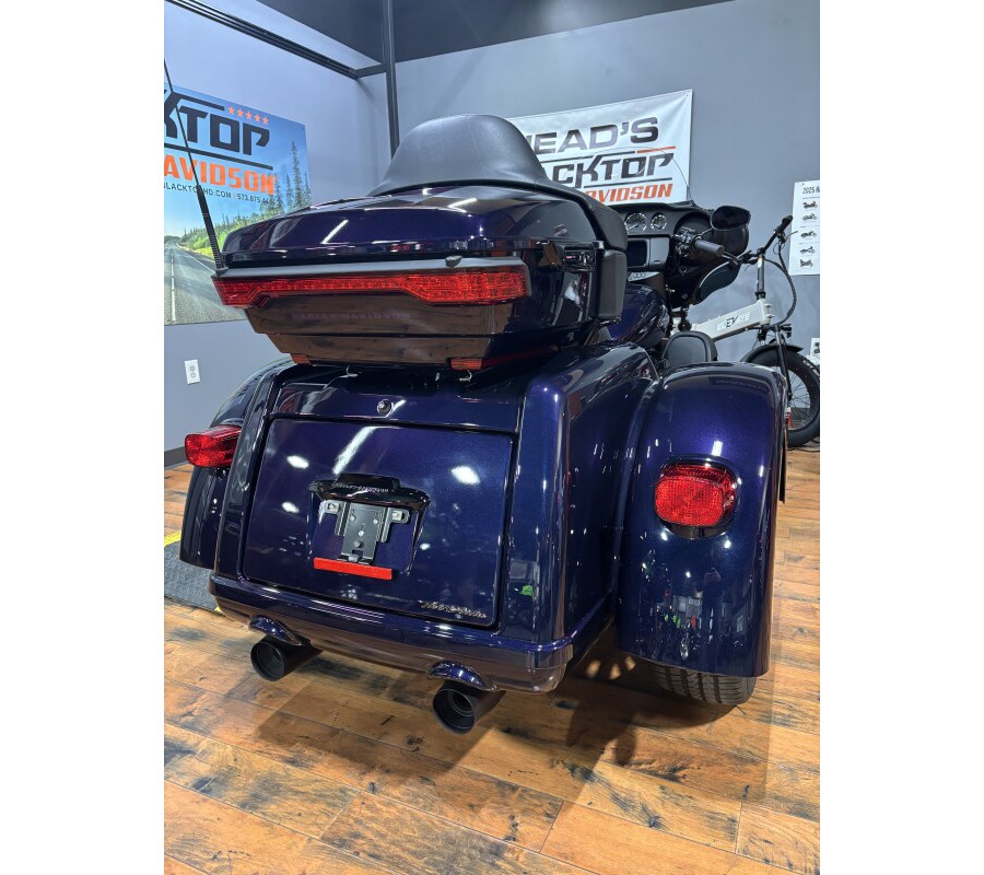 2025 Harley-Davidson® Tri Glide® Ultra MYSTIC SHIFT
