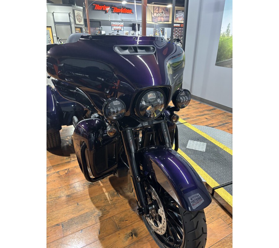 2025 Harley-Davidson® Tri Glide® Ultra MYSTIC SHIFT
