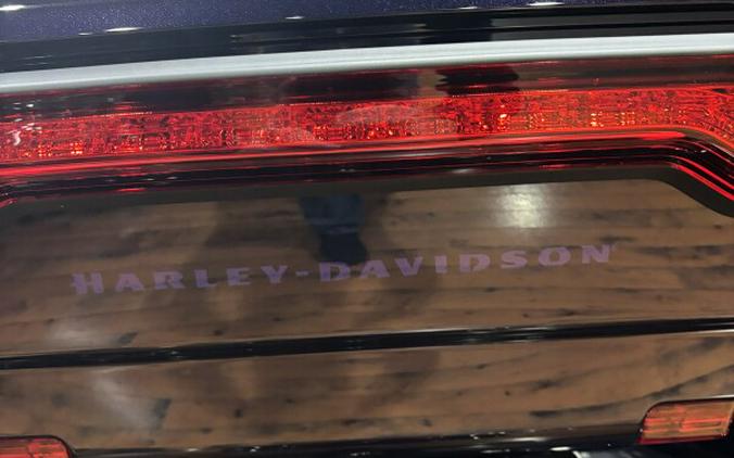 2025 Harley-Davidson® Tri Glide® Ultra MYSTIC SHIFT