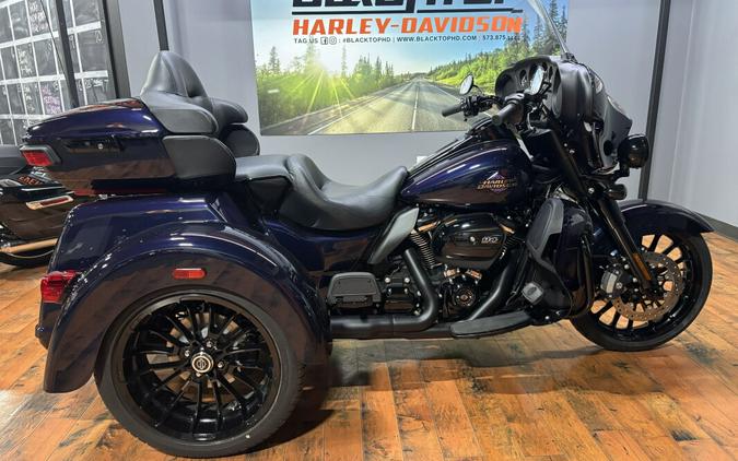 2025 Harley-Davidson® Tri Glide® Ultra MYSTIC SHIFT