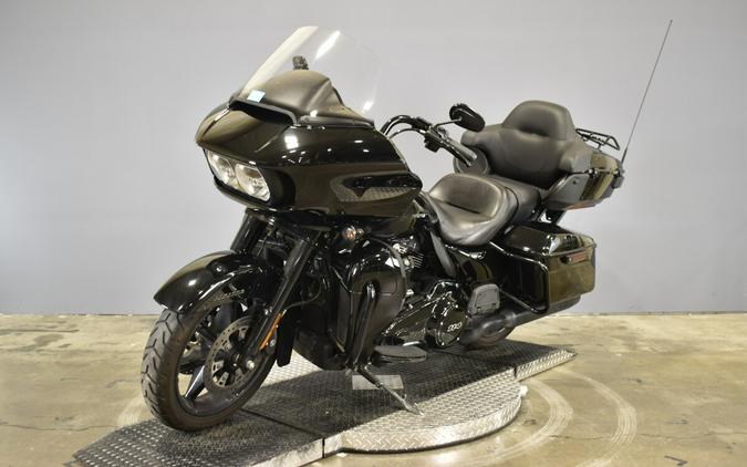 2022 Harley-Davidson Road Glide Limited Black