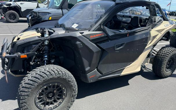 2023 Can-Am Maverick X3 DS Turbo Desert Tan & Carbon Black