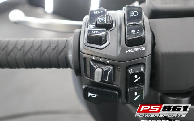 2026 Kymco AK 550i Premium