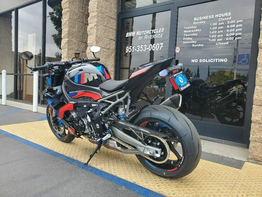 New 2026 BMW M1000R