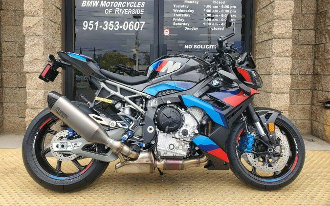 New 2026 BMW M1000R