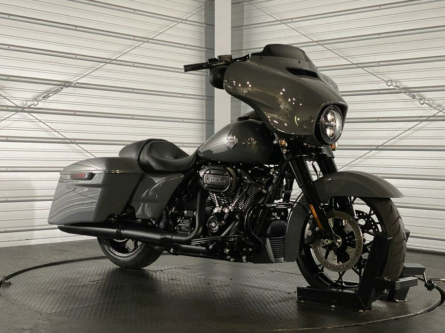 2022 Harley-Davidson® FLHXS - Street Glide® Special