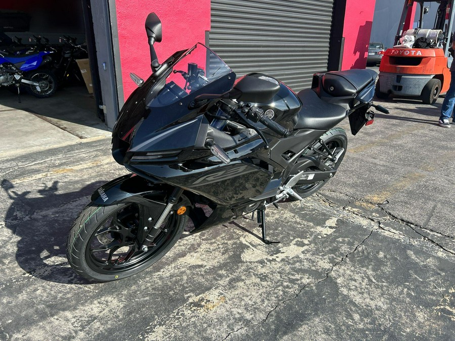 2026 Yamaha YZF-R3 ABS