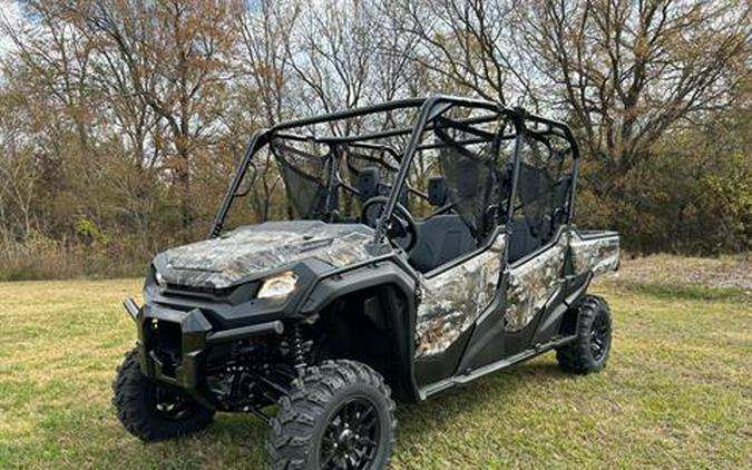 2025 Honda Pioneer 1000-6 Deluxe Crew