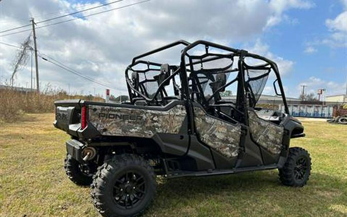 2025 Honda Pioneer 1000-6 Deluxe Crew