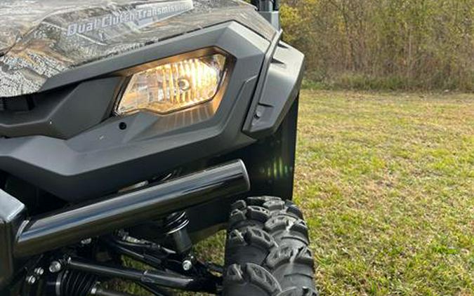 2025 Honda Pioneer 1000-6 Deluxe Crew