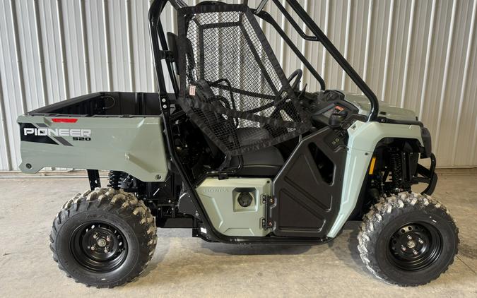2026 Honda Pioneer 520