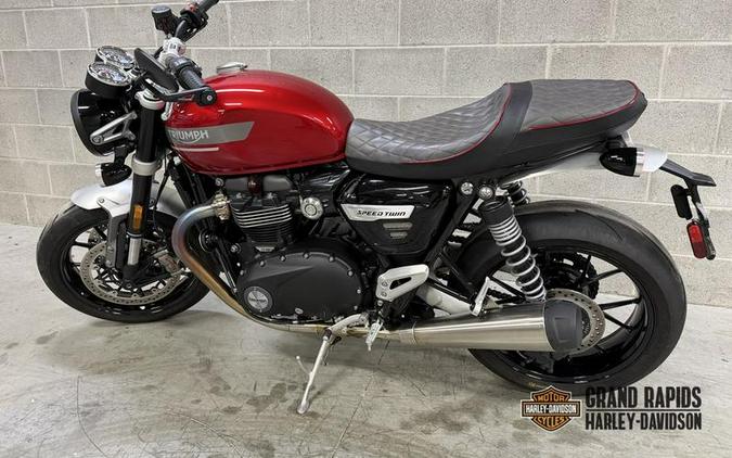 2022 Triumph Speed Twin Red Hopper