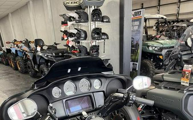 2021 Harley-Davidson® FLHTCUTG - Tri Glide® Ultra
