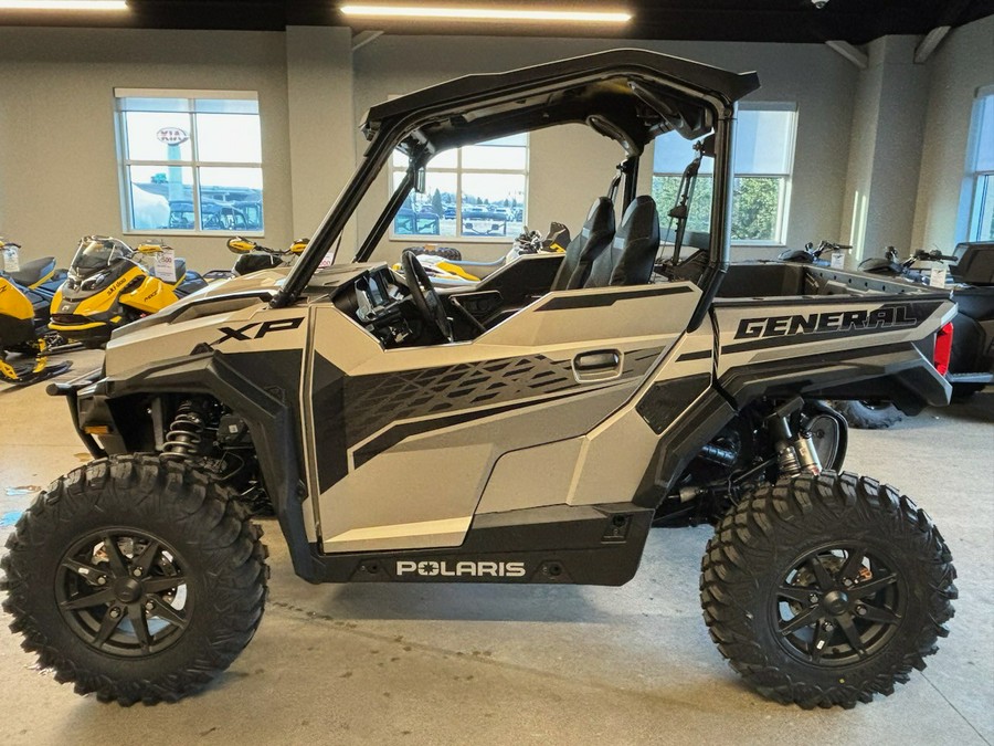 2024 Polaris Industries GENERAL XP 1000 Ultimate