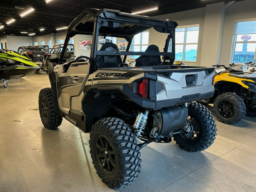 2024 Polaris Industries GENERAL XP 1000 Ultimate