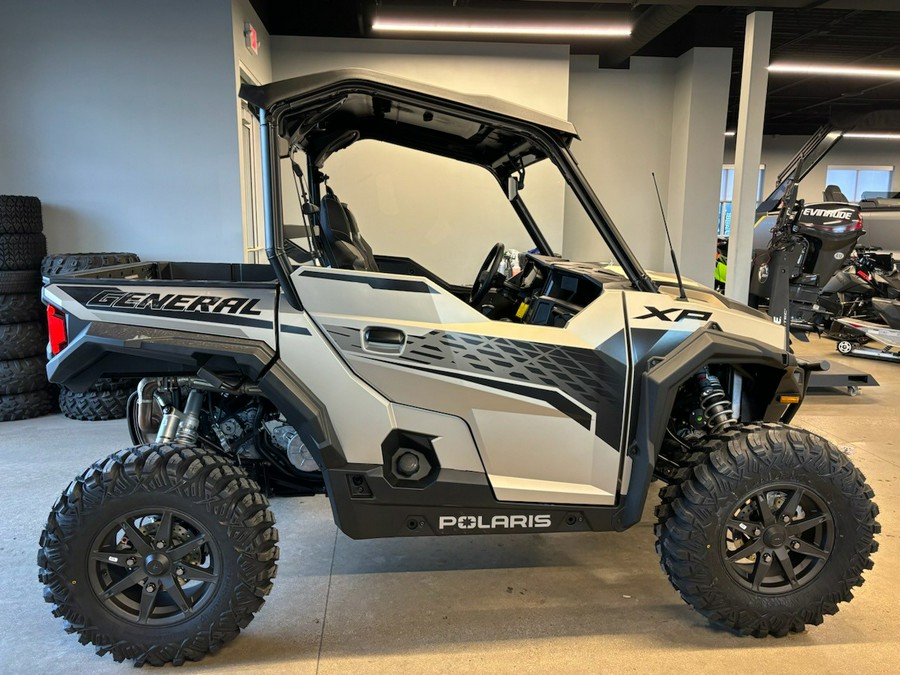 2024 Polaris Industries GENERAL XP 1000 Ultimate