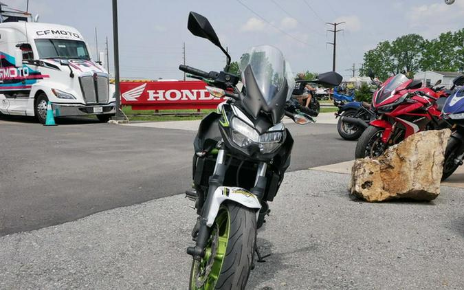 2021 Kawasaki Z650 ABS Pearl Blizzard White/Metallic Spark Black