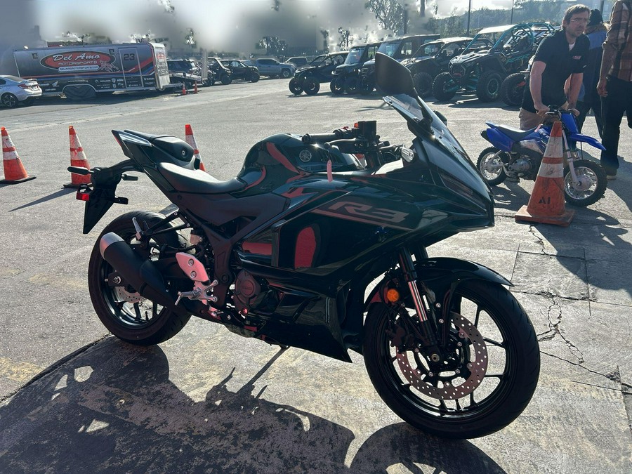 2026 Yamaha YZF-R3 ABS