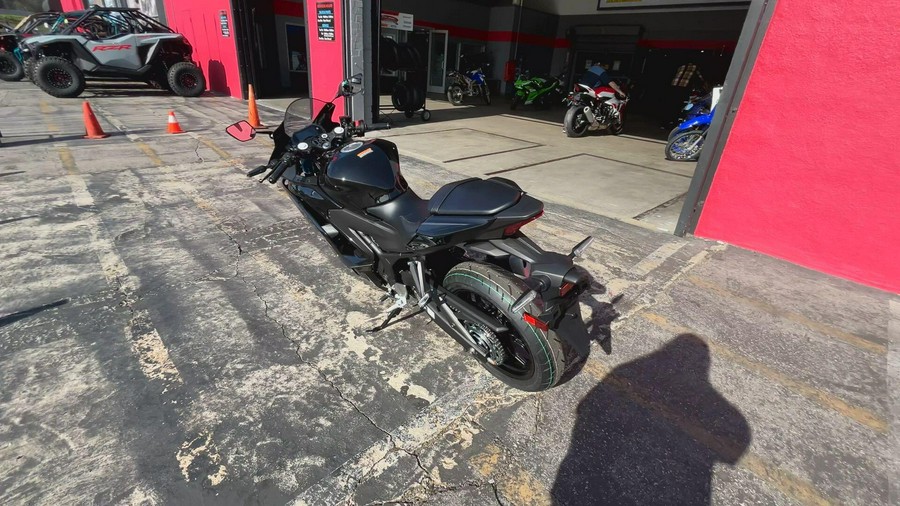 2026 Yamaha YZF-R3 ABS