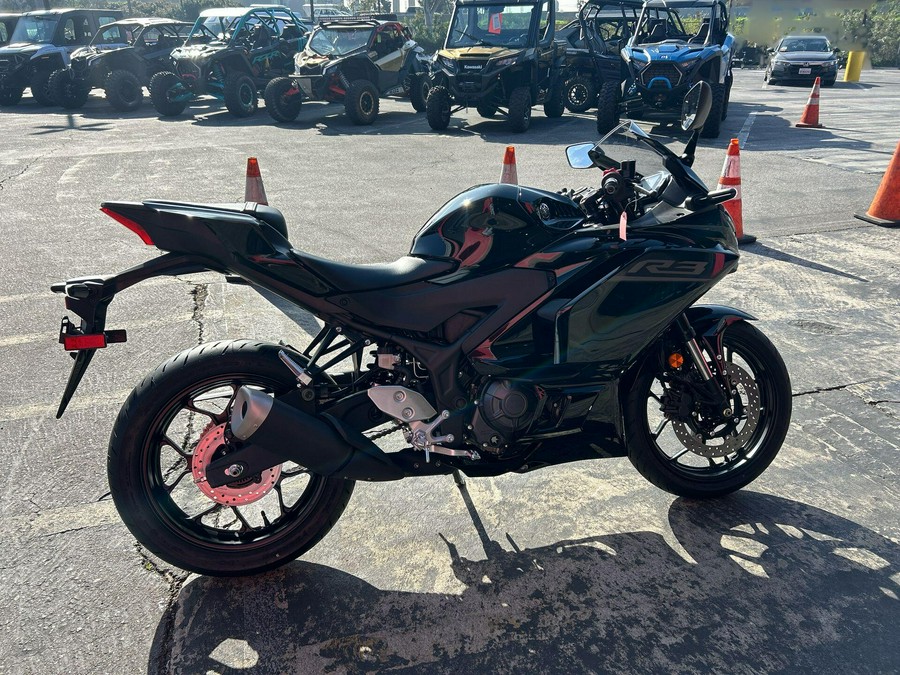 2026 Yamaha YZF-R3 ABS