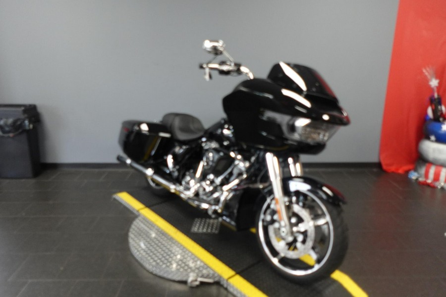 2025 Harley-Davidson Road Glide FLTRX