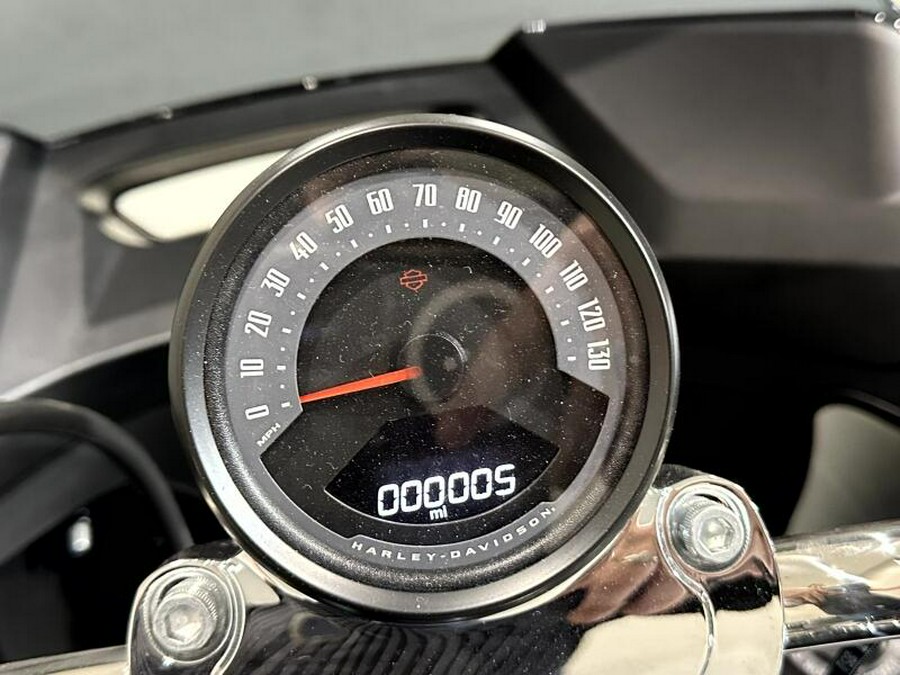 2026 Harley-Davidson® Low Rider® ST VIVID BLACK
