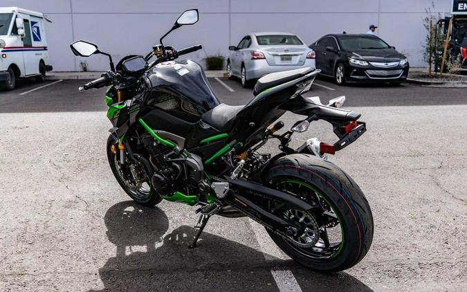 2024 Kawasaki Z900 SE ABS