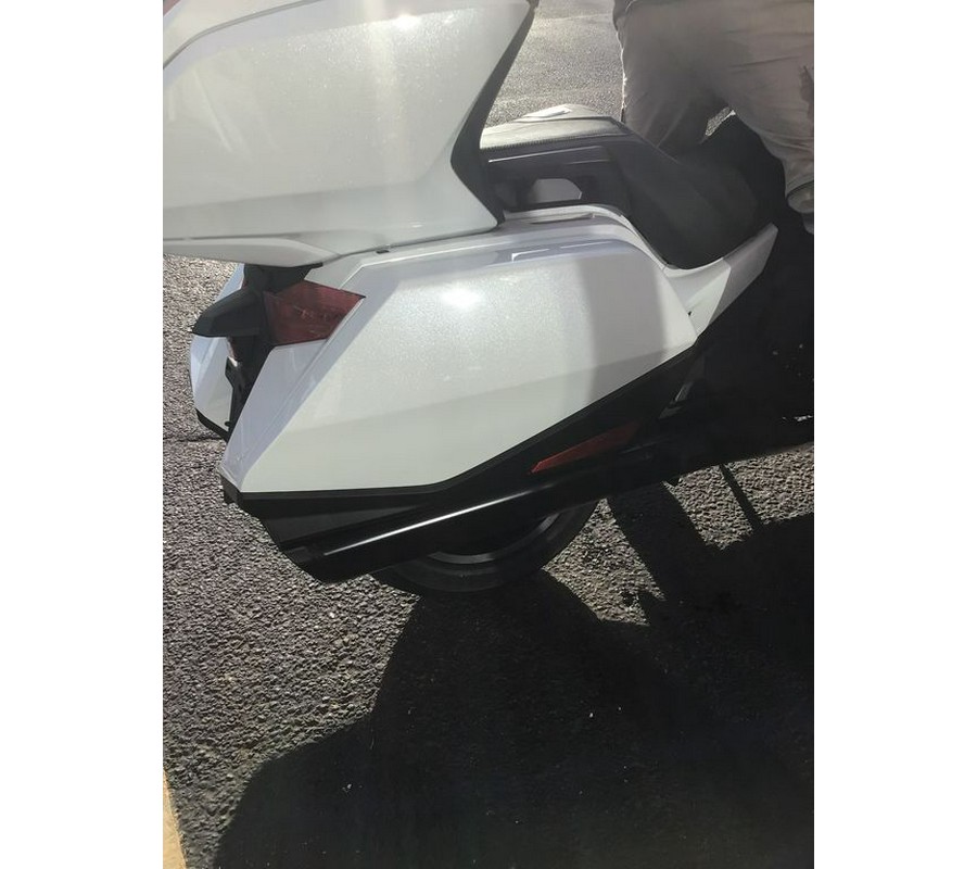 2024 Honda® Gold Wing Tour Automatic DCT