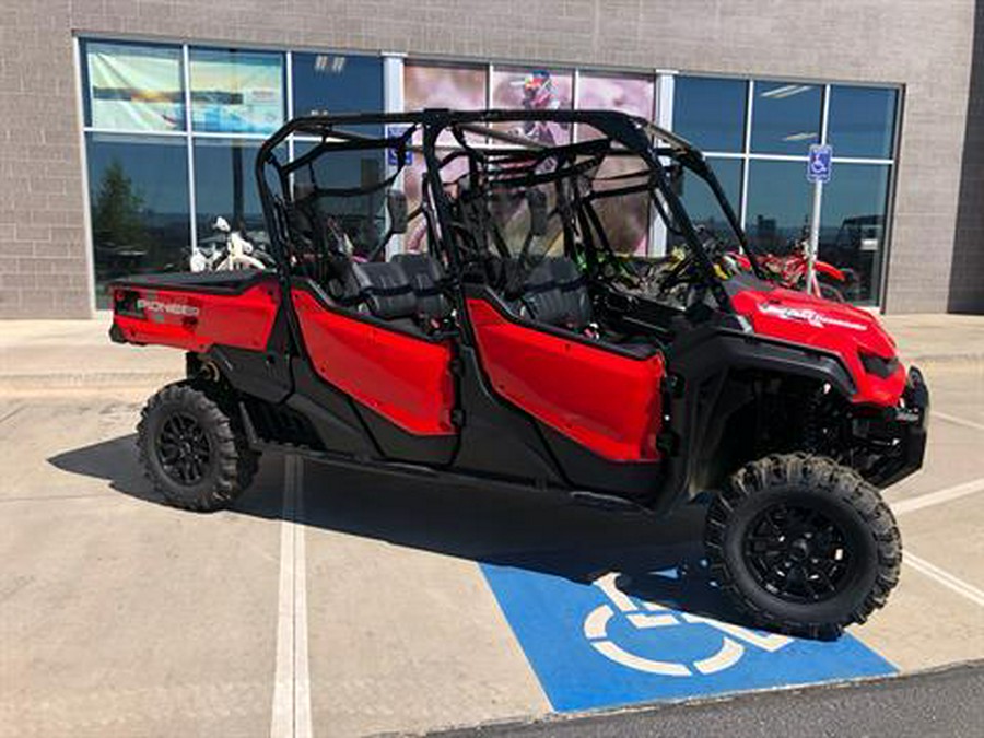 2024 Honda Pioneer 1000-6 Deluxe Crew