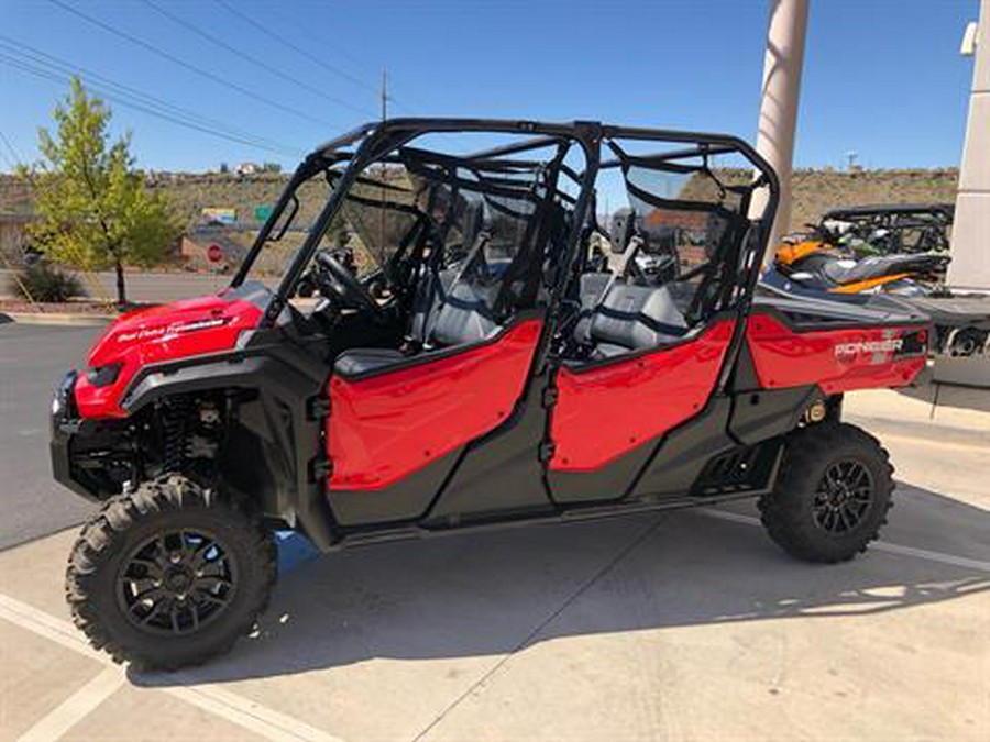 2024 Honda Pioneer 1000-6 Deluxe Crew