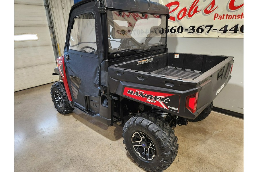 2017 Polaris Industries Ranger XP 1000 EPS Sunset Red, Cab